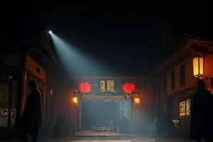 久久视频主推界面展示，播放窗口与片单推荐同屏并列